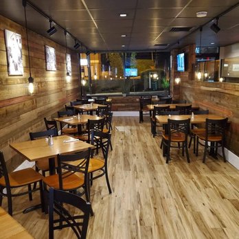 Dimitri's Pizza - Pizza Near Me - Watertown, Connecticut