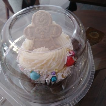 LuLi's Cupcakes & Bakery - Gingerbread cupcake to go! - Desserts Near Me - St. Augustine, Florida LuLi's Cupcakes & Bakery - Gingerbread cupcake to go! - Desserts Near Me - St. Augustine, Florida
