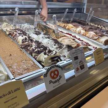 Bacio di Latte - Flavors - Gelato Near Me - Santa Monica, California Bacio di Latte - Flavors - Gelato Near Me - Santa Monica, California