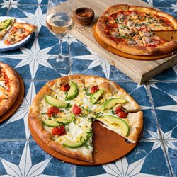 The Hampton Social - South Barrington