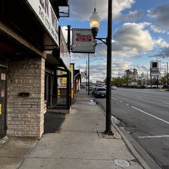 Tony's Italian Beef - The outside of the restaurant - Italian Near Me - Chicago, Illinois Tony's Italian Beef - The outside of the restaurant - Italian Near Me - Chicago, Illinois