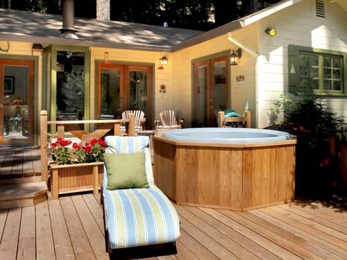 Russian River Getaways by null