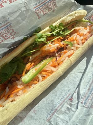 Lee's Sandwiches by null