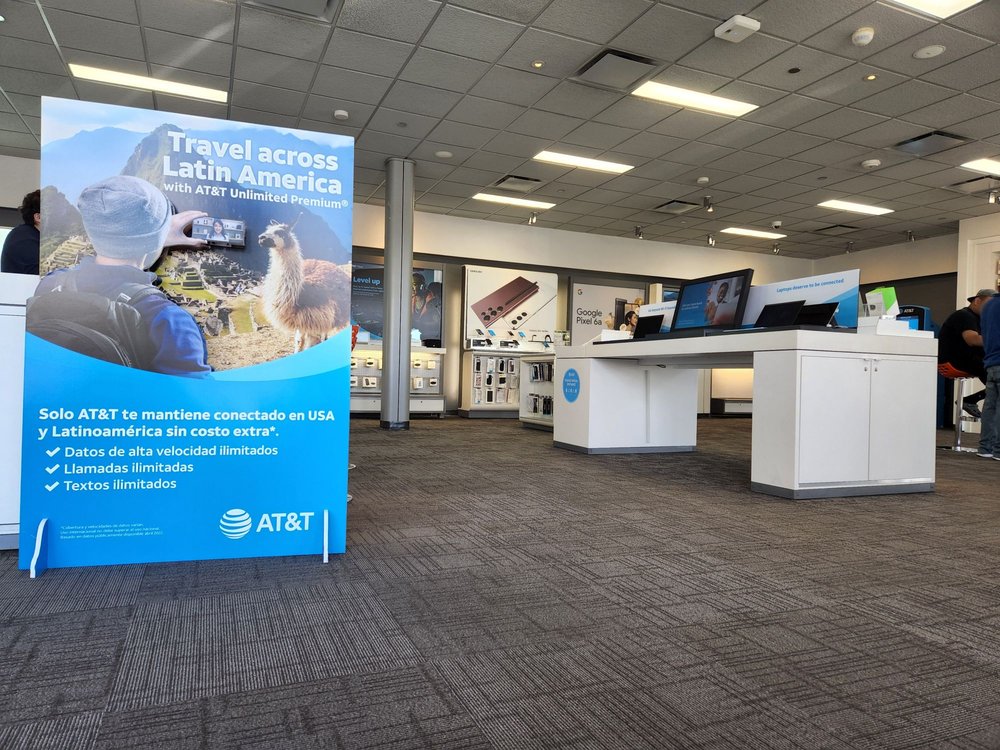 AT&T STORE - Updated June 2026 - 26 Photos & 114 Reviews - 125 S Main ...