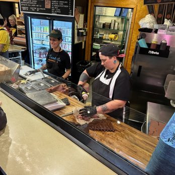 Franklin Barbecue - Theo and team serving up awesomeness! - Barbeque Near Me - Austin, Texas Franklin Barbecue - Theo and team serving up awesomeness! - Barbeque Near Me - Austin, Texas