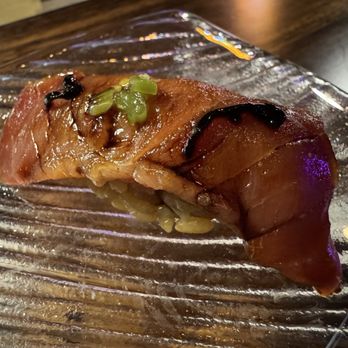 Hiro No Uchi - Sushi Bars Near Me - Honolulu, Hawaii