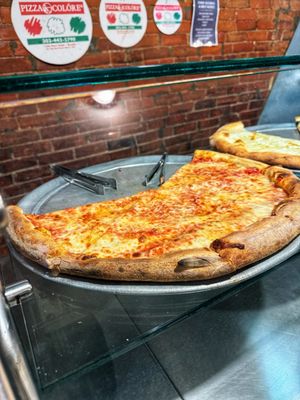 Pizza Colore by null