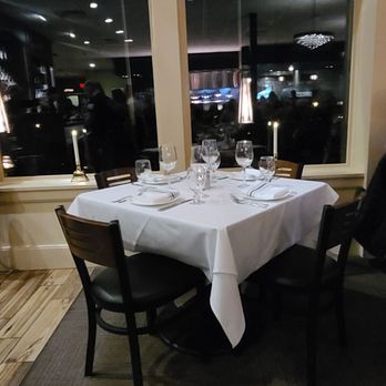 Grazie Italian Restaurant - a view of the city at night - Italian Near Me - Dracut, Massachusetts