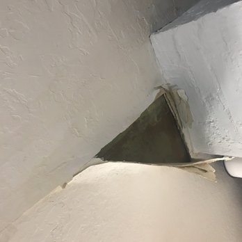 Leo Roofing - Water damage after trying for 3 days to contact Leo roofing about the leak!! - Roofing Near Me Leo Roofing - Water damage after trying for 3 days to contact Leo roofing about the leak!! - Roofing Near Me