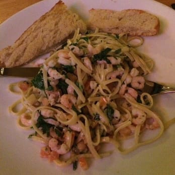 Mahony's Tavern - $16.99 for a recommended dish that lacked quality and flavour. Truthfully all I have to say is yuck! - Irish Near Me - Vancouver, British Columbia