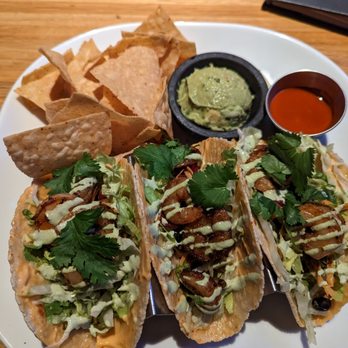 Moxies - Shrimp tacos - Cocktail Bars Near Me - Houston, Texas Moxies - Shrimp tacos - Cocktail Bars Near Me - Houston, Texas