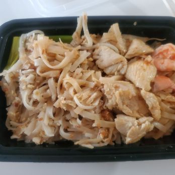 Sushi Thai @ the Park - Pat thai takeout - Japanese Near Me - Clifton Park, New York Sushi Thai @ the Park - Pat thai takeout - Japanese Near Me - Clifton Park, New York
