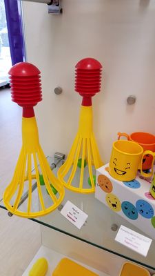 Tupperware by null
