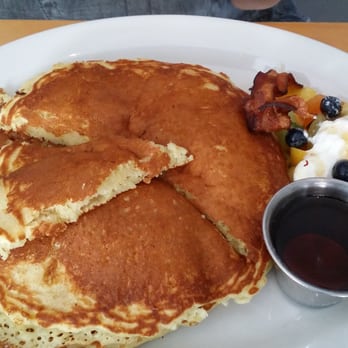 Blue Collar - best pancake in town - Comfort Food Near Me - Miami, Florida Blue Collar - best pancake in town - Comfort Food Near Me - Miami, Florida