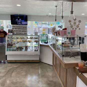 TJ Loopie's Sips & Sweets - Bakery and ice cream area - Desserts Near Me - Houghton Lake, Michigan TJ Loopie's Sips & Sweets - Bakery and ice cream area - Desserts Near Me - Houghton Lake, Michigan