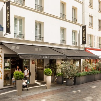 Cadran - Façade extérieure avec terrasse privée - Hotels Near Me - Paris, 75
