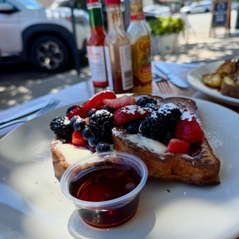 Brunch - French Toast - Breakfast & Brunch Near Me - Paso Robles, California