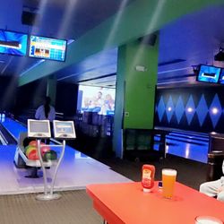 Dave & Buster's Lawrenceville - Sugarloaf - Bowling