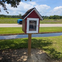 Community Book Box - Community Book Box, 121 Shawboro Rd, Moyock
