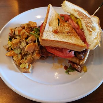 Epic Catering and Eatery - Meatloaf sandwich - Salad Near Me - Hayesville, North Carolina Epic Catering and Eatery - Meatloaf sandwich - Salad Near Me - Hayesville, North Carolina