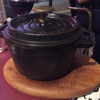 La Cave Gourmande - Beef bourguignon - Bistros Near Me - Paris, 75 La Cave Gourmande - Beef bourguignon - Bistros Near Me - Paris, 75