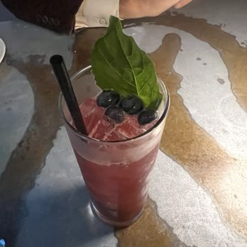 Blackwall Hitch - Yummy blueberry bourbon cocktail. - Seafood Near Me - Alexandria, Virginia