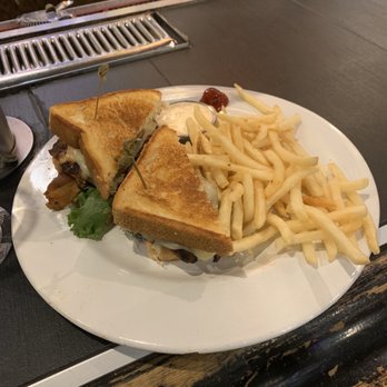 Union Jack's - Blackened chicken sandwich - Pubs Near Me - Columbia, Maryland