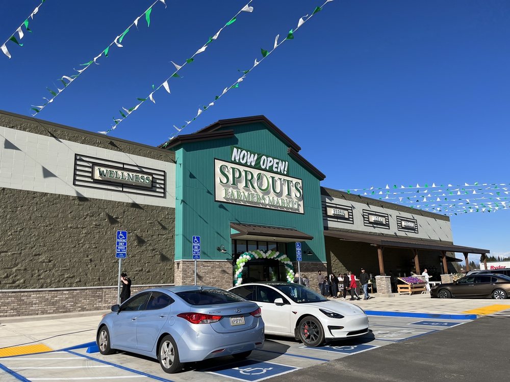 SPROUTS FARMERS MARKET Updated August 2024 23 Photos & 15 Reviews