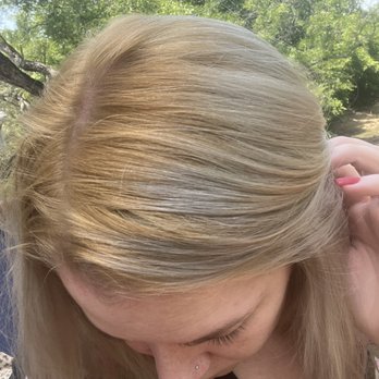 Redken Hair Studio - Before - patchy, hot roots, toner mishap, DISASTER - Hair Salons Near Me - Irving, Texas Redken Hair Studio - Before - patchy, hot roots, toner mishap, DISASTER - Hair Salons Near Me - Irving, Texas
