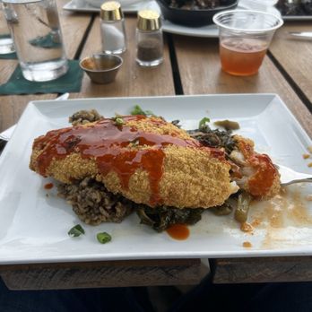 Bardstown Bourbon Company - Fried catfish with collard greens and dirty rice! It's AWESOME! - Distilleries Near Me - Bardstown, Kentucky Bardstown Bourbon Company - Fried catfish with collard greens and dirty rice! It's AWESOME! - Distilleries Near Me - Bardstown, Kentucky