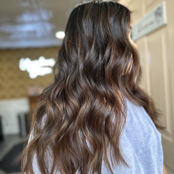 Petite Blossom Salon - Hair Stylists Near Me - Chula Vista, California
