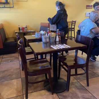 Griddlecakes - Tight squeeze, seats about 50-60 people - American Near Me - Las Vegas, Nevada Griddlecakes - Tight squeeze, seats about 50-60 people - American Near Me - Las Vegas, Nevada