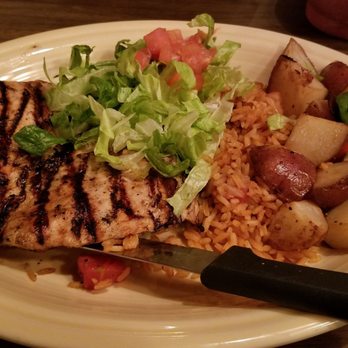 El Pinto - Chicken filet - New Mexican Cuisine Near Me - Albuquerque, New Mexico El Pinto - Chicken filet - New Mexican Cuisine Near Me - Albuquerque, New Mexico