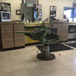 Kid-friendly with a tank to sit in!