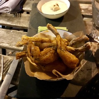 Les Nenettes Clapton - Buffalo Frog legs - French Near Me - London, XGL Les Nenettes Clapton - Buffalo Frog legs - French Near Me - London, XGL