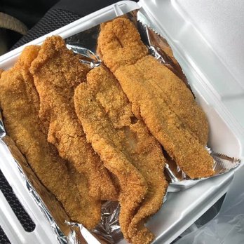 Ed's Fish House - Catfish - Southern Near Me - Nashville, Tennessee