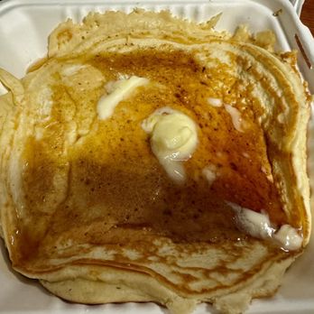 Daps Breakfast & Imbibe - DAPS Pancakes - Breakfast & Brunch Near Me - Charleston, South Carolina