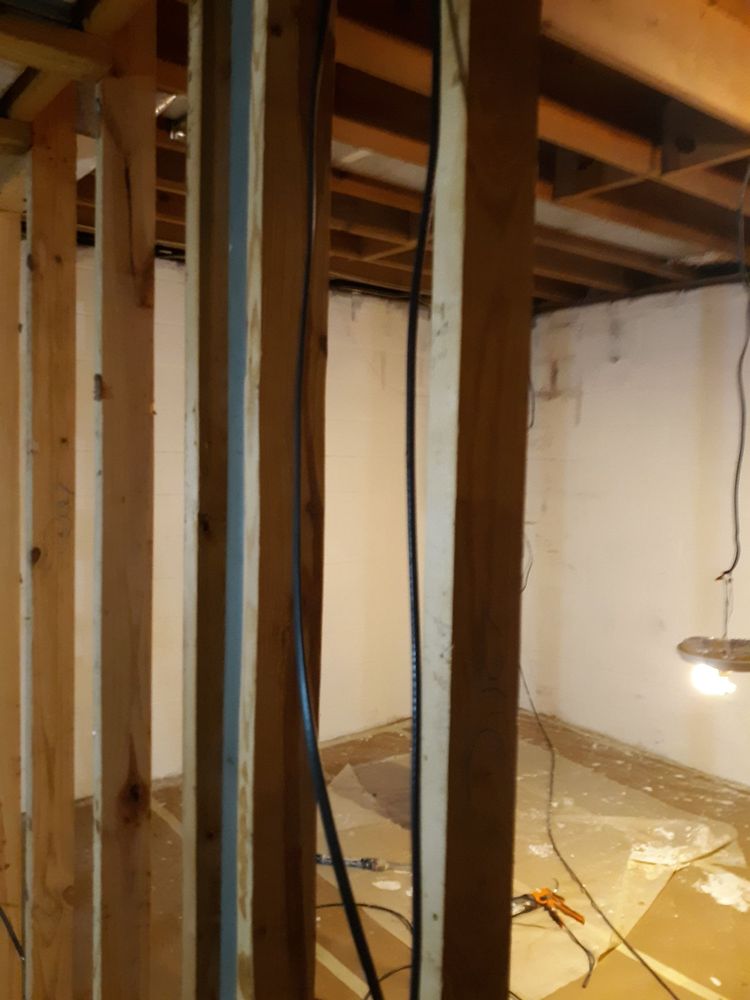 Slide of Watley Remodeling