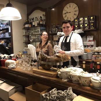 Au Vieux Comptoir - French Near Me - Paris, 75
