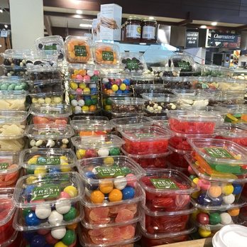 The Fresh Market - sweets - Grocery Near Me - Boca Raton, Florida