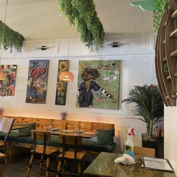 Sweet Ps - Inside - Cocktail Bars Near Me - Richmond, Virginia