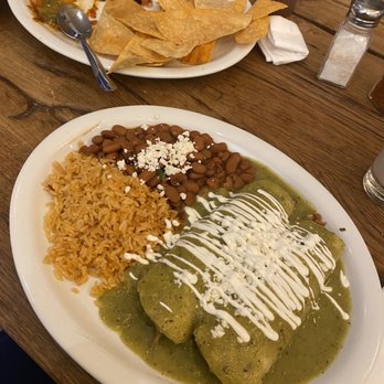 Casa Latina - Enchiladas verdes - Mexican Near Me - Berkeley, California Casa Latina - Enchiladas verdes - Mexican Near Me - Berkeley, California