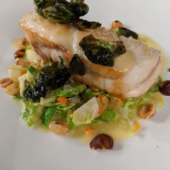 Monarque - Esturgeon, fish of the day - Brasseries Near Me - Montreal, Quebec