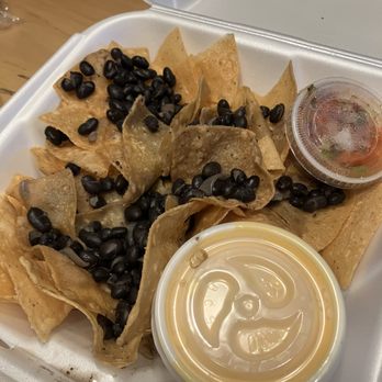Roadhouse - Black Bean Nachos - Burgers Near Me - Bastrop, Texas Roadhouse - Black Bean Nachos - Burgers Near Me - Bastrop, Texas