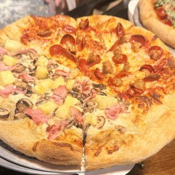 Pairfield Pizza & Pints - Pizza Near Me - San Ramon, California Pairfield Pizza & Pints - Pizza Near Me - San Ramon, California
