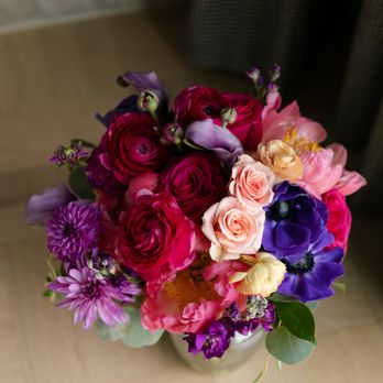 Kloeckner Preferred Flowers - Florists Near Me - Chicago, Illinois Kloeckner Preferred Flowers - Florists Near Me - Chicago, Illinois