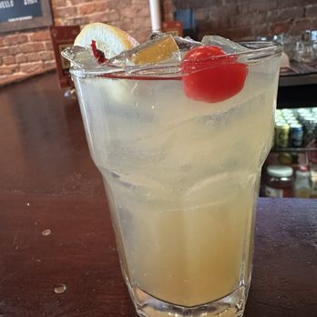 Merle's Whiskey Kitchen - Cocktail Bars Near Me - Louisville, Kentucky Merle's Whiskey Kitchen - Cocktail Bars Near Me - Louisville, Kentucky