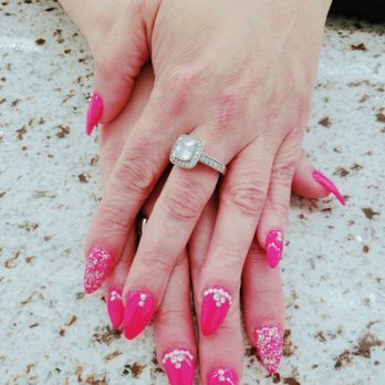 Exquisite Nails - Nail Salons Near Me - Reseda, California
