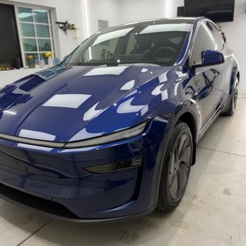 Salsdetailing - Model y - Auto Detailing Near Me Salsdetailing - Model y - Auto Detailing Near Me