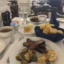 Palmetto Club - Palmetto Room Buffet